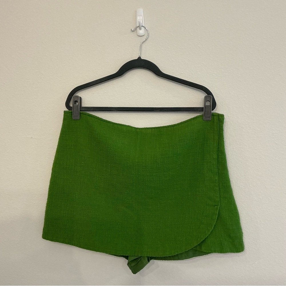 Abercrombie & Fitch Green Mini Skirt